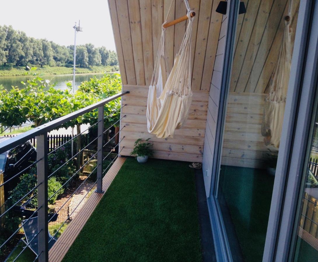 Ons Maashuisje Maaseik Exterior foto